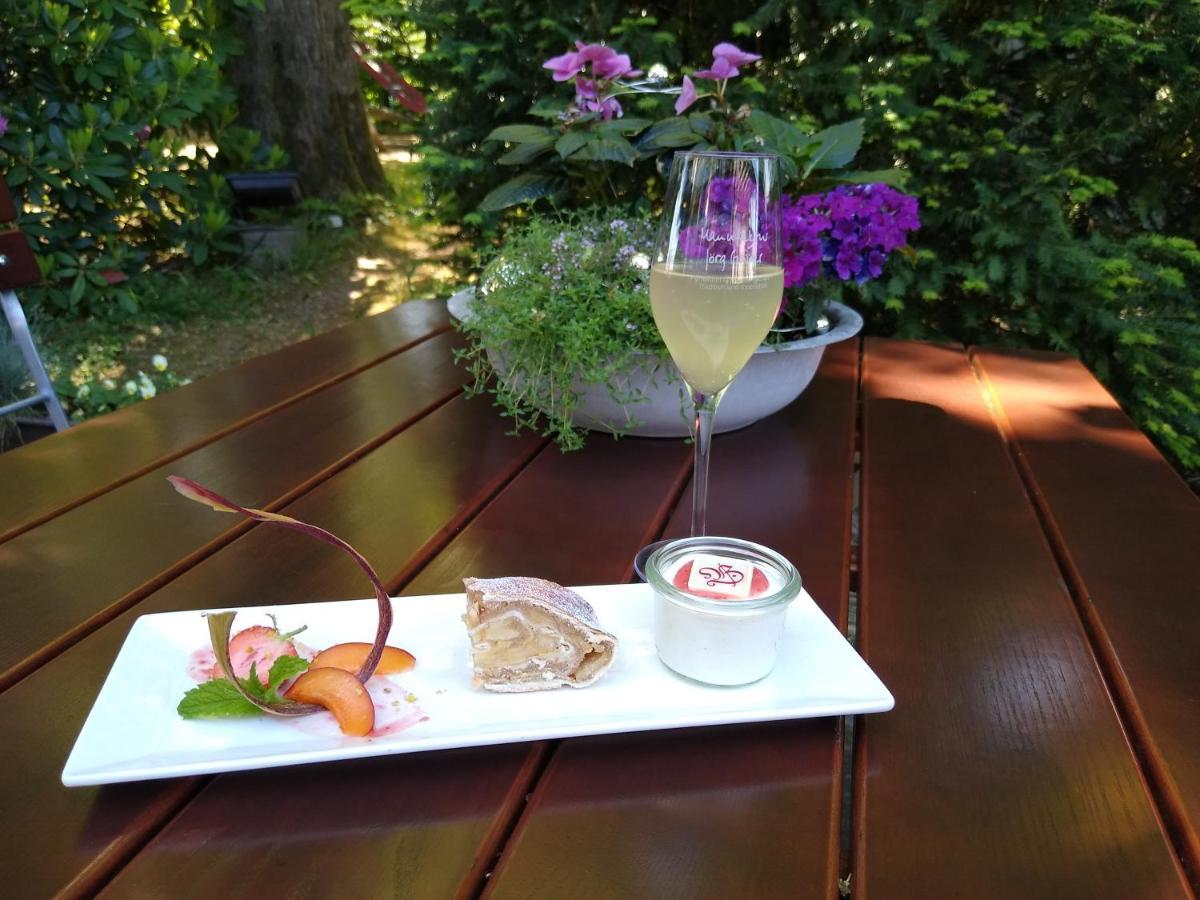 Hotel-Restaurant Haus Berkenbaum Kierspe Esterno foto
